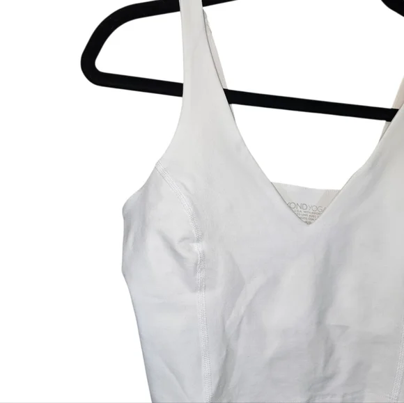 Beyond Yoga Spacedye Always On Cropped Tank NWT Cloud White Size Small - Picture 8 of 11